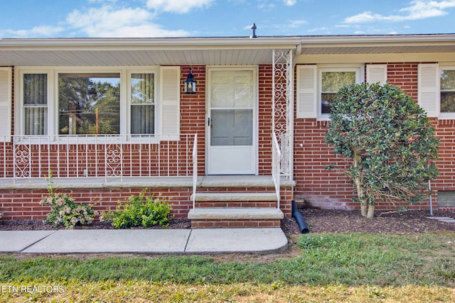 view of front of house with covered porch