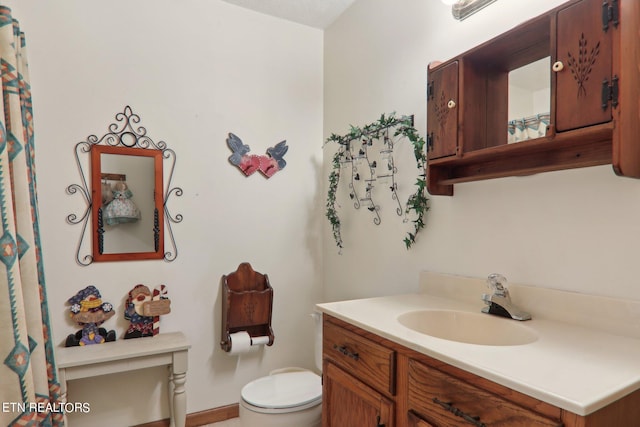 3138 Cool Creek Rd, Sevierville, TN 37862 - bathroom with toilet and vanity