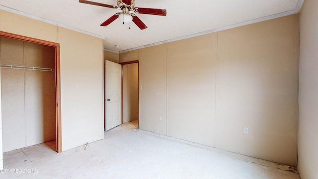 unfurnished bedroom with crown molding and ceiling fan