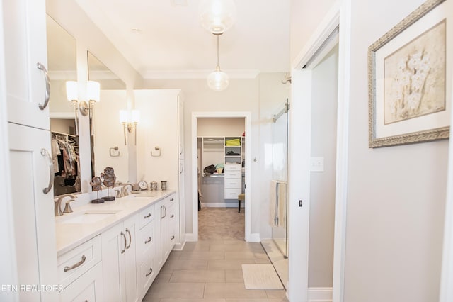 275 Hummingbird Dr, Vonore, TN 37885 - bathroom with double vanity, a walk in closet, and a sink