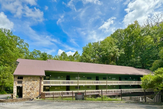 1435 Wiley Oakley Dr Unit 175, Gatlinburg TN, 37738, 2 bedrooms, 2 baths condo for sale