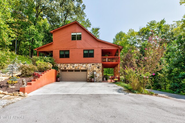 view of front of home featuring a garage