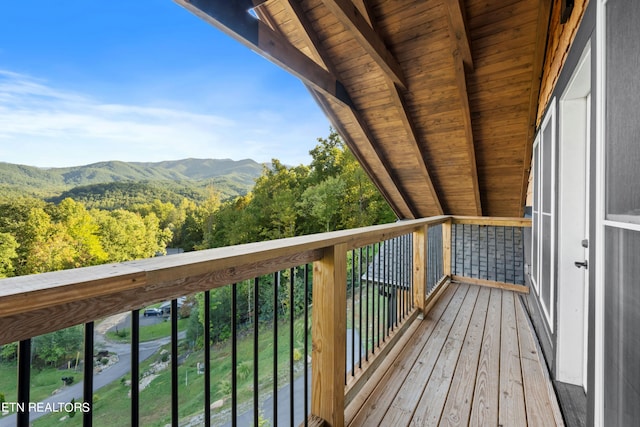 balcony featuring a mountain view