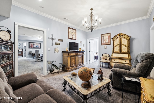 living room featuring crown molding, a notable chandelier, and light colored carpet