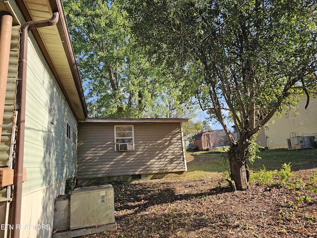 600 W 7th Ave, Lenoir City, TN 37771 - view of side of property
