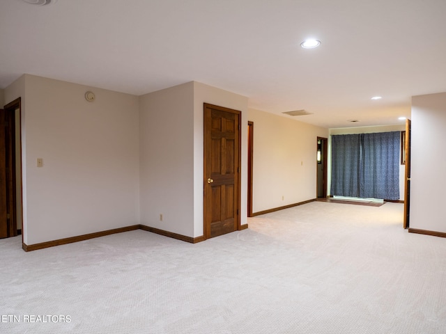 empty room with carpet