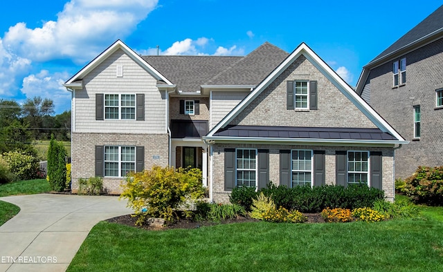 view of front of house with a front yard