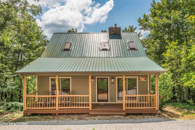 view of front of property with a porch