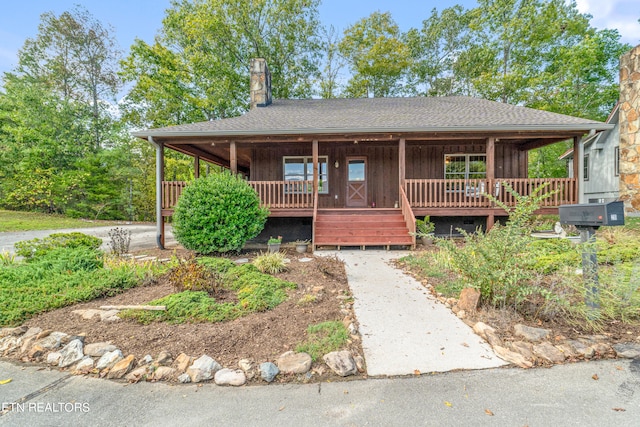 view of front of property with covered porch