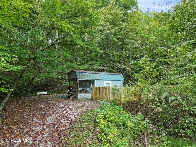 view of outdoor structure