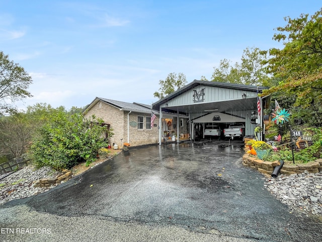 view of front of house featuring a carport