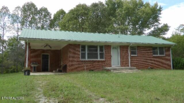 80 Schell Ln, Celina TN, 38551, 2 bedrooms, 1 bath house for sale