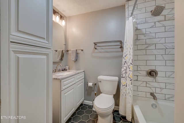 full bathroom featuring a textured ceiling, toilet, vanity, shower / tub combo with curtain, and tile patterned flooring