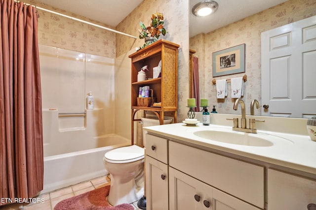 full bathroom featuring tile patterned flooring, vanity, toilet, shower / bathtub combination with curtain, and wallpapered walls