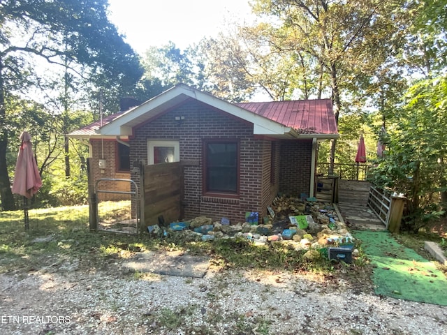 view of front of property