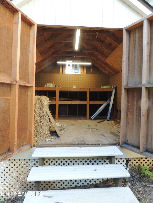 1432 Pheasants Glen Dr, Knoxville, TN 37923 - view of attic