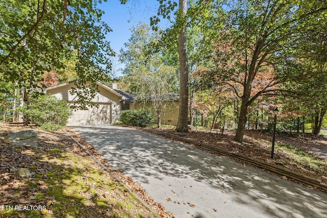 view of front of house with a garage