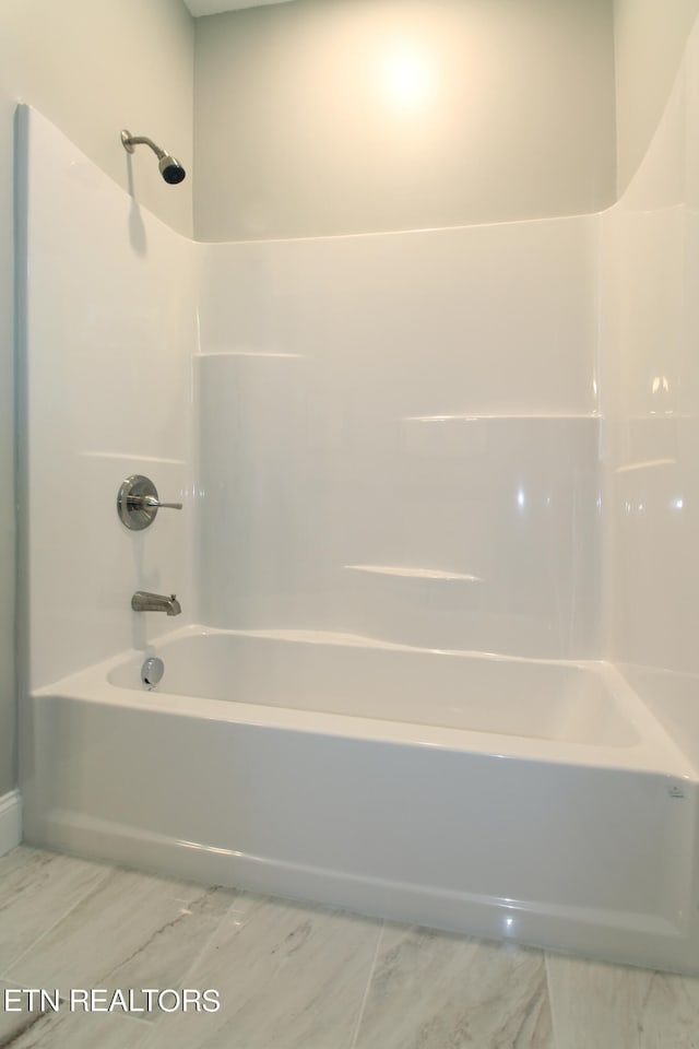 bathroom featuring shower / bathing tub combination