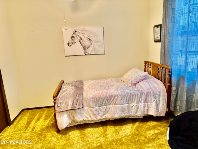 bedroom featuring carpet floors