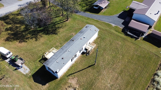 205 Magnolia Ln, Tazewell, TN 37879 - aerial view of property and surrounding area