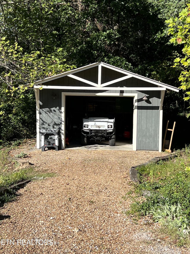 view of outbuilding