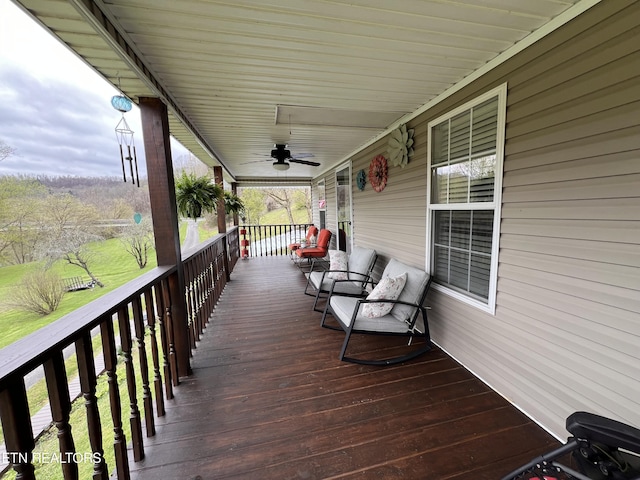 59 River Rd, Miracle, KY 40856 - porch featuring a ceiling fan
