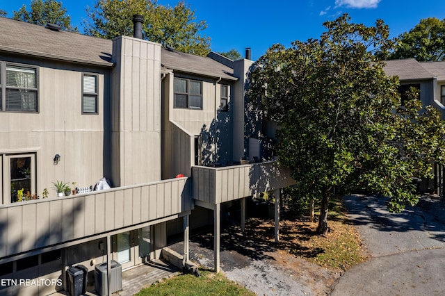 8703 Olde Colony Trl Unit 39, Knoxville, TN 37923 - photo 2