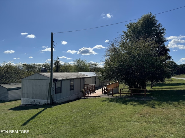 11806 Dry Valley Rd, Loudon, TN 37774 - view of grassy yard
