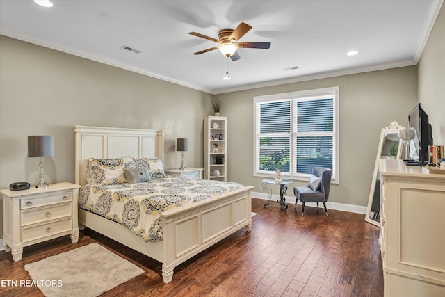 bedroom featuring crown molding, dark hardwood / wood-style floors, and ceiling fan