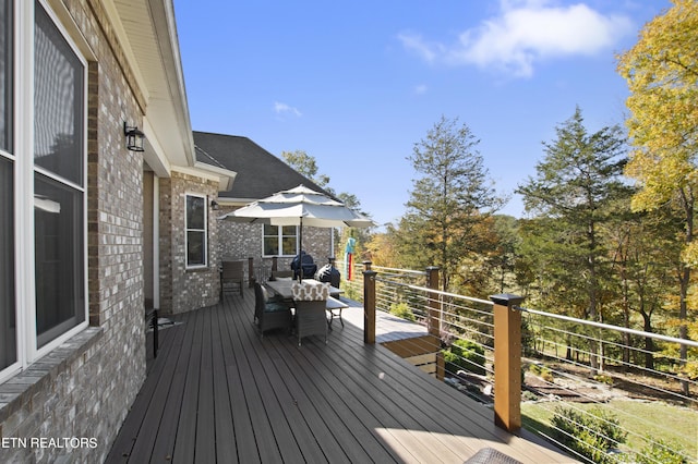 339 Eagles Rdg, Tazewell, TN 37879 - wooden terrace with outdoor dining space