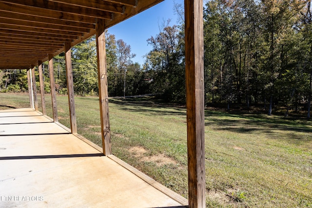 view of yard with a patio