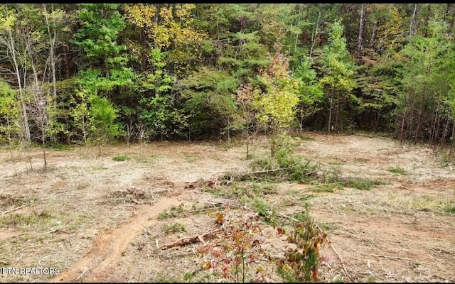 Listing photo 2 for 4540 6 Mile Rd, Maryville TN 37803