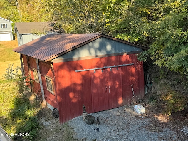 view of outbuilding