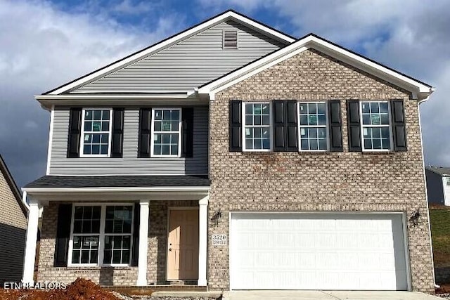 view of front facade featuring a garage