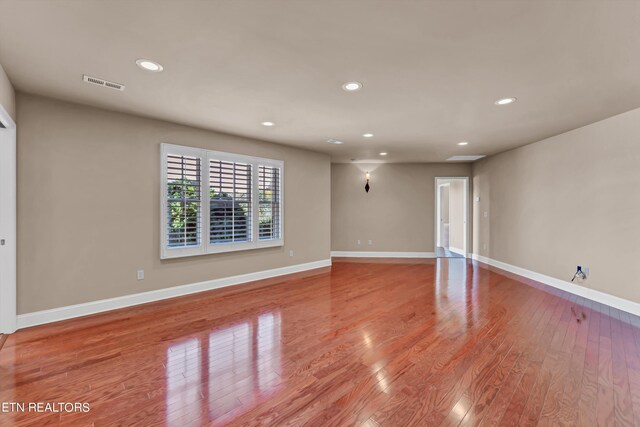 3909 Logans Landing Cir, Louisville, TN 37777 - photo 24