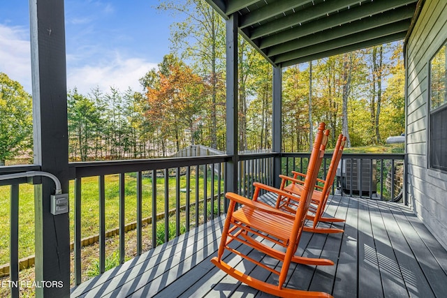 view of sunroom / solarium