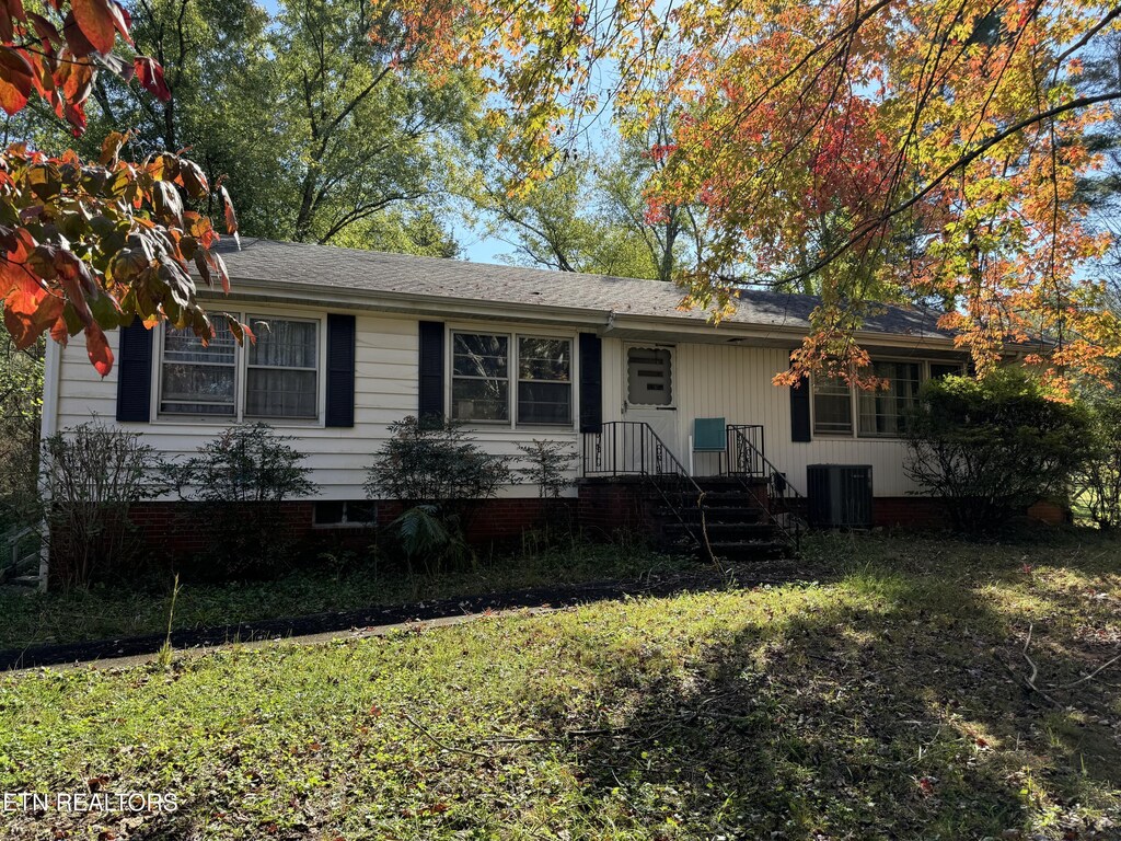 2938 US Highway 411 S, Maryville, TN 37801 - photo 1