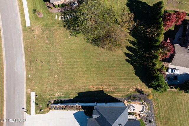 1587 Eagle Point Dr, Loudon, TN 37774