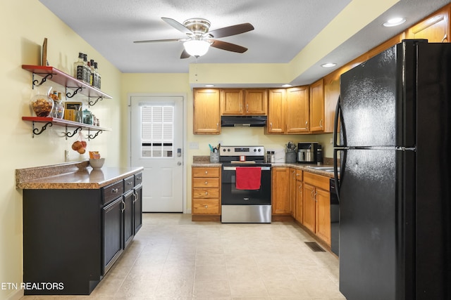 kitchen with black appliances, a textured ceiling, and ceiling fan