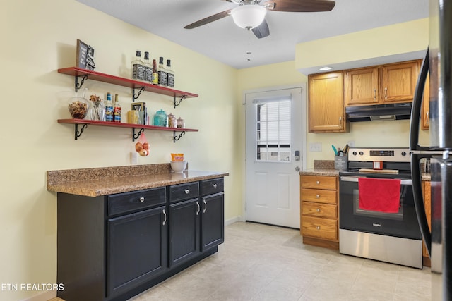 kitchen featuring appliances with stainless steel finishes and ceiling fan