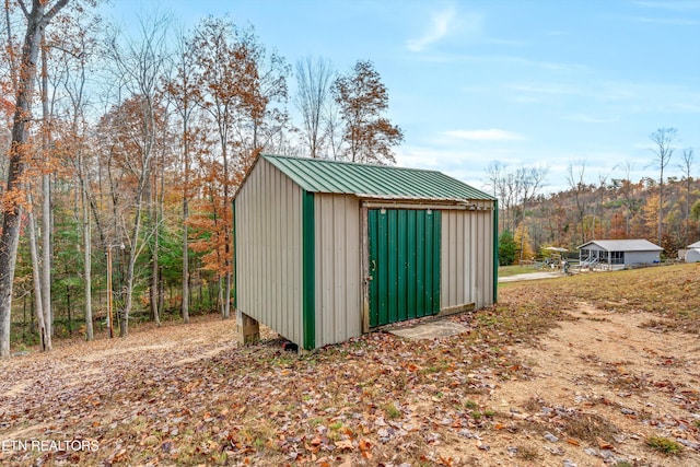 view of outbuilding