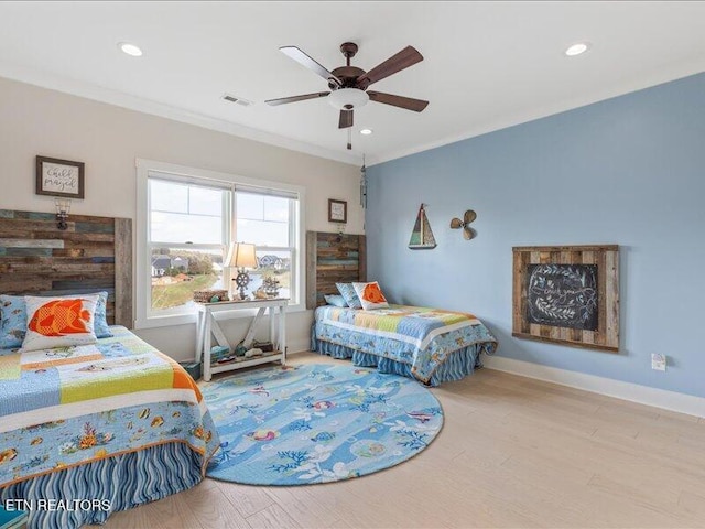 318 Buckhorn Way, Loudon, TN 37774 - bedroom with wood finished floors, recessed lighting, ornamental molding, baseboards, and ceiling fan