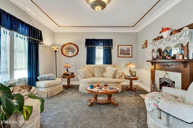 carpeted living room featuring crown molding