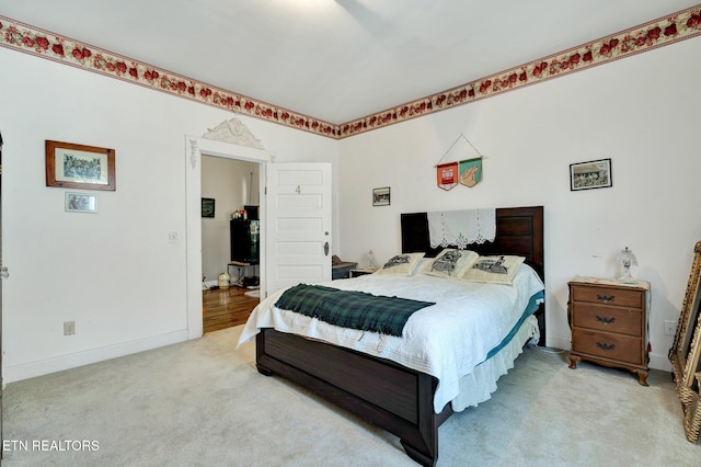 bedroom featuring carpet flooring