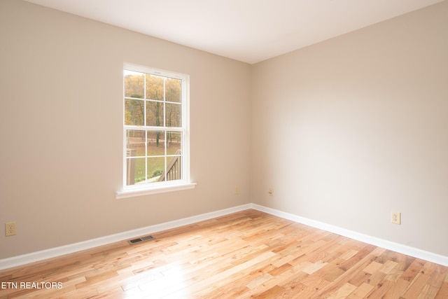 empty room featuring light hardwood / wood-style flooring