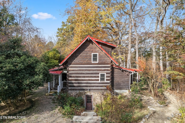 view of side of property