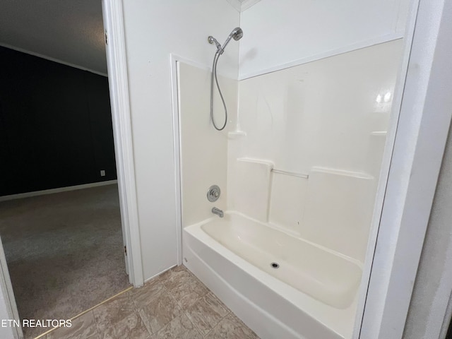 bathroom featuring shower / tub combination