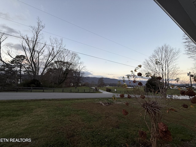 1184 Davis Chapel Rd, Lafollette, TN 37766 - view of yard at dusk