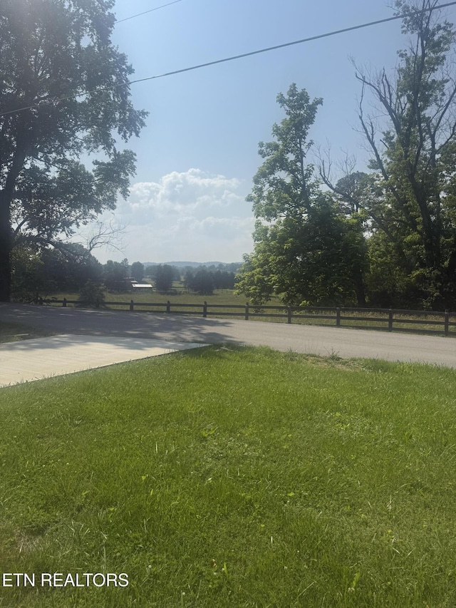 1184 Davis Chapel Rd, Lafollette, TN 37766 - view of yard