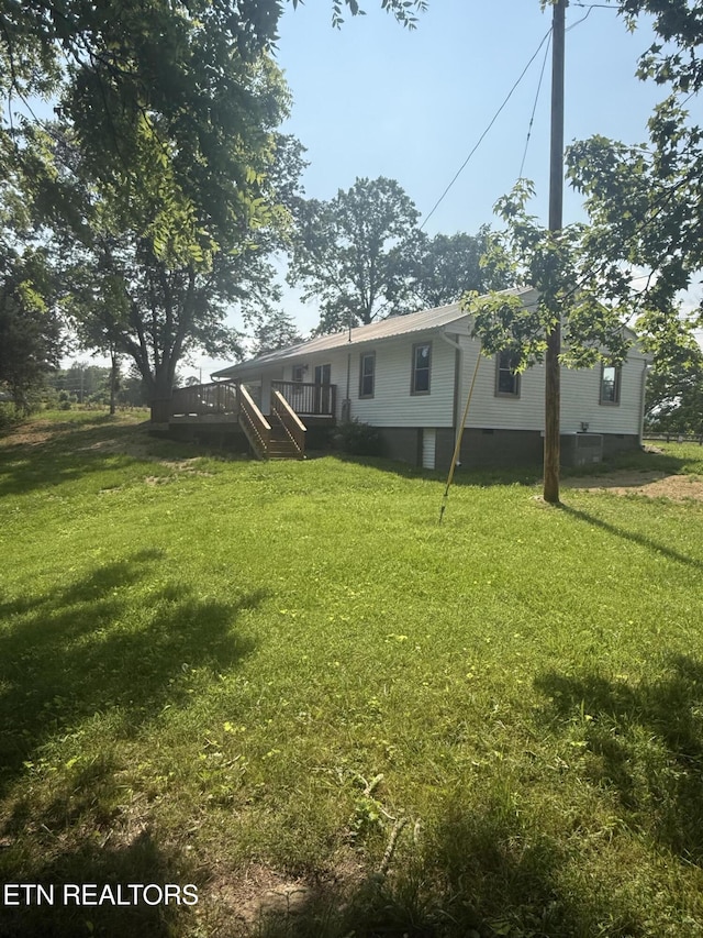 1184 Davis Chapel Rd, Lafollette, TN 37766 - view of green lawn featuring stairs